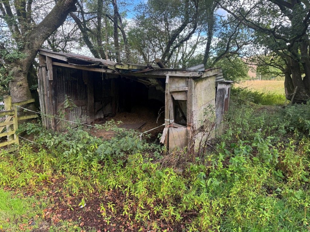 Property photo 2 of 6 Dilapidated Building