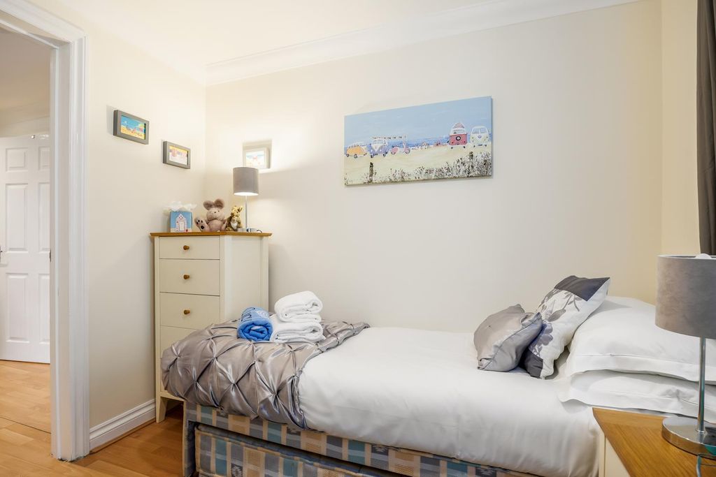 Property photo 3 of 14 2Chineedge-24Web72.Jpg