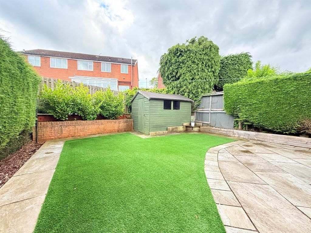 Property photo 2 of 18 19.Jpg