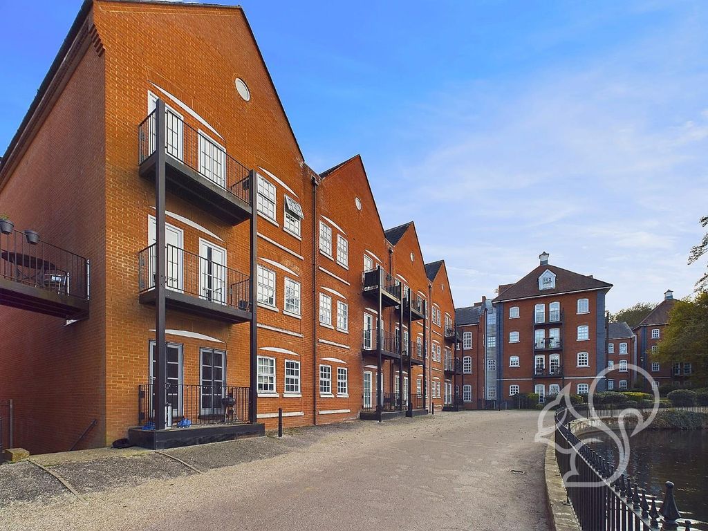 Property photo 1 of 21 Cam01659G0-Pr0252-Still027.Jpg