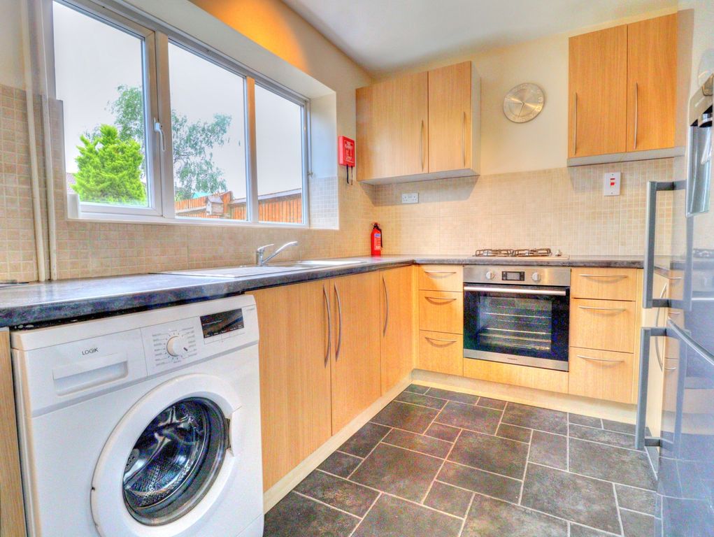 Property photo 3 of 10 Picture No. 13