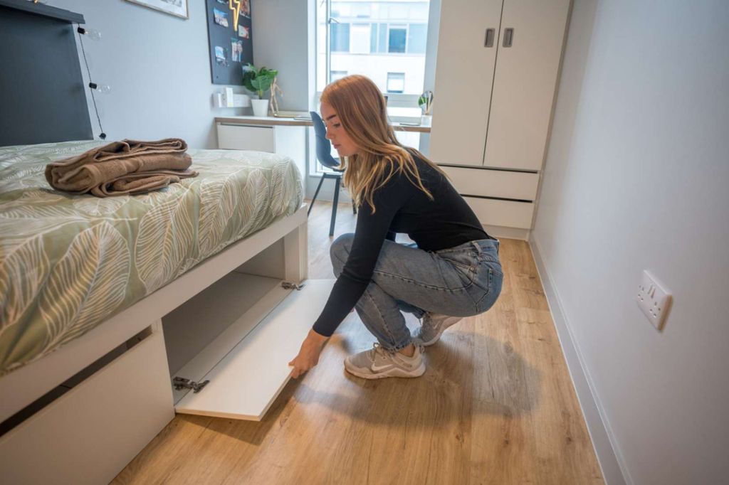 Property photo 2 of 5 O_1Ioi6Idq01K5P1P8c1Sag8Dq1Mfpbt.Jpg