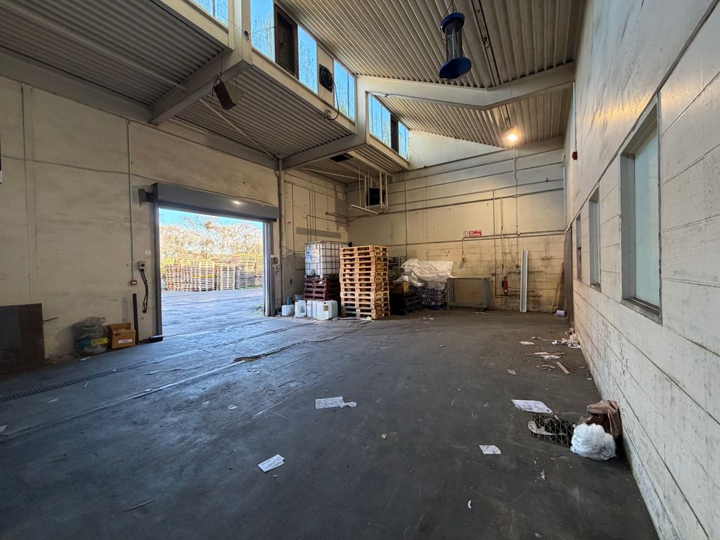 Property photo 2 of 4