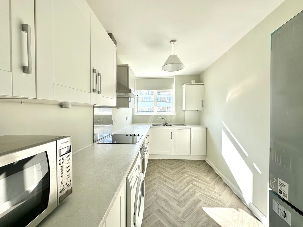 Property photo 3 of 12 Photo 20