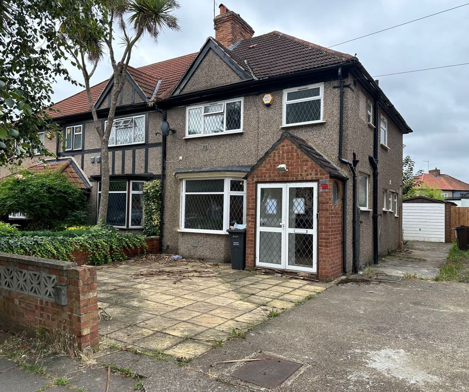 Property photo 1 of 1