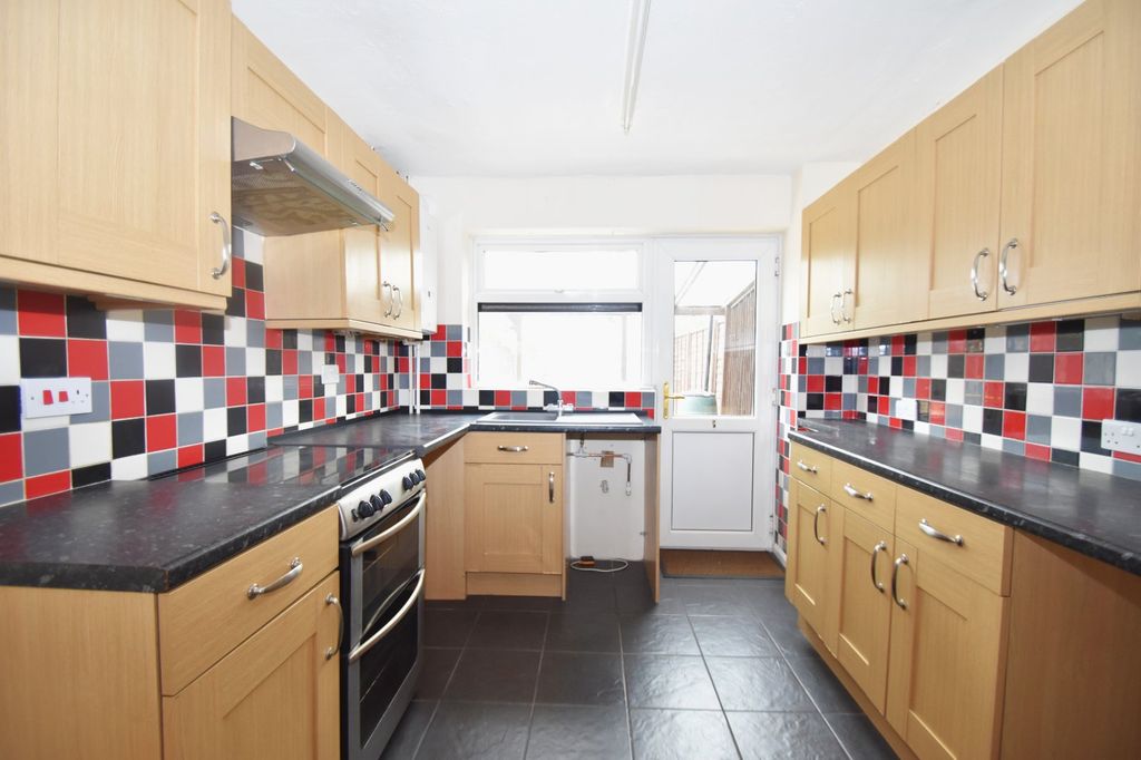 Property photo 2 of 18 Picture No. 03