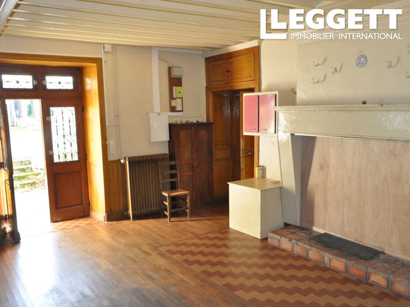 Property photo 2 of 10