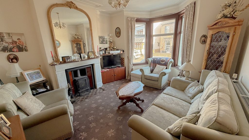 Property photo 2 of 33 Not Specified