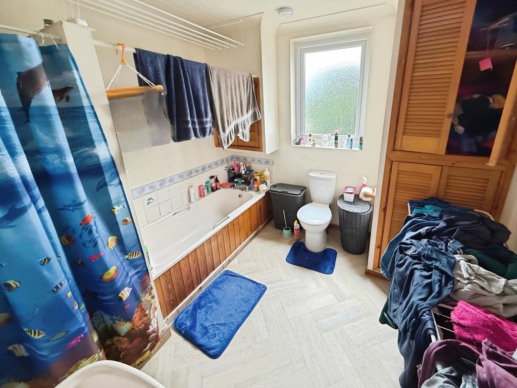 Property photo 3 of 6 Picture No. 07