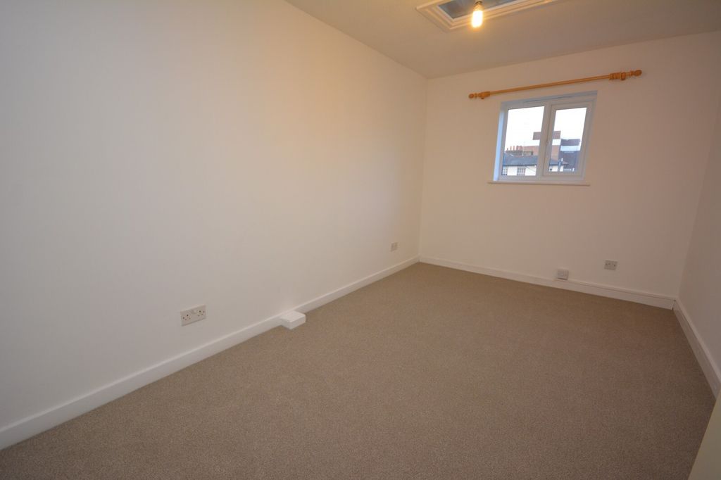 Property photo 2 of 5 Bedroom One