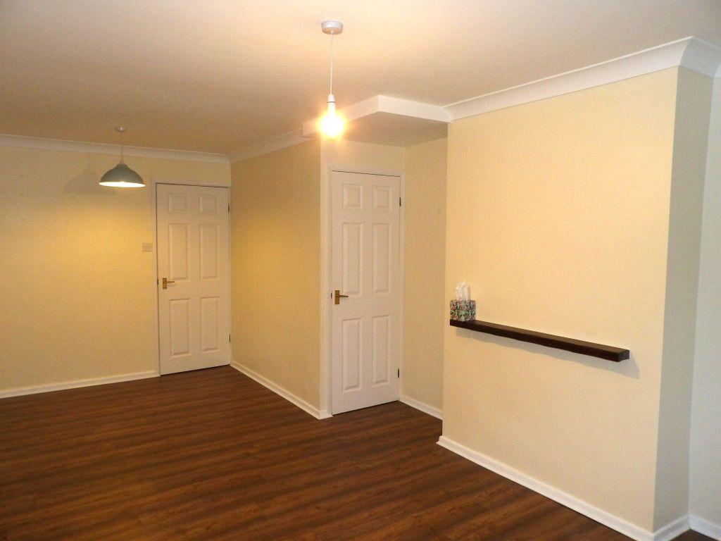 Property photo 3 of 14 Photograph 3