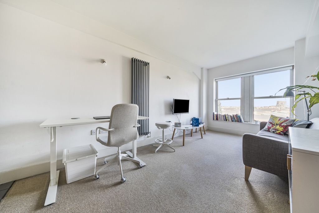 Property photo 3 of 15 Reception Room