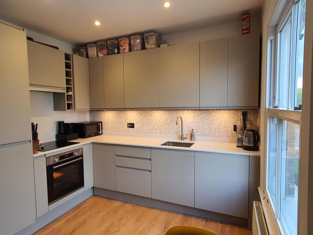 Property photo 2 of 13 Img_842_17_Original.Jpg