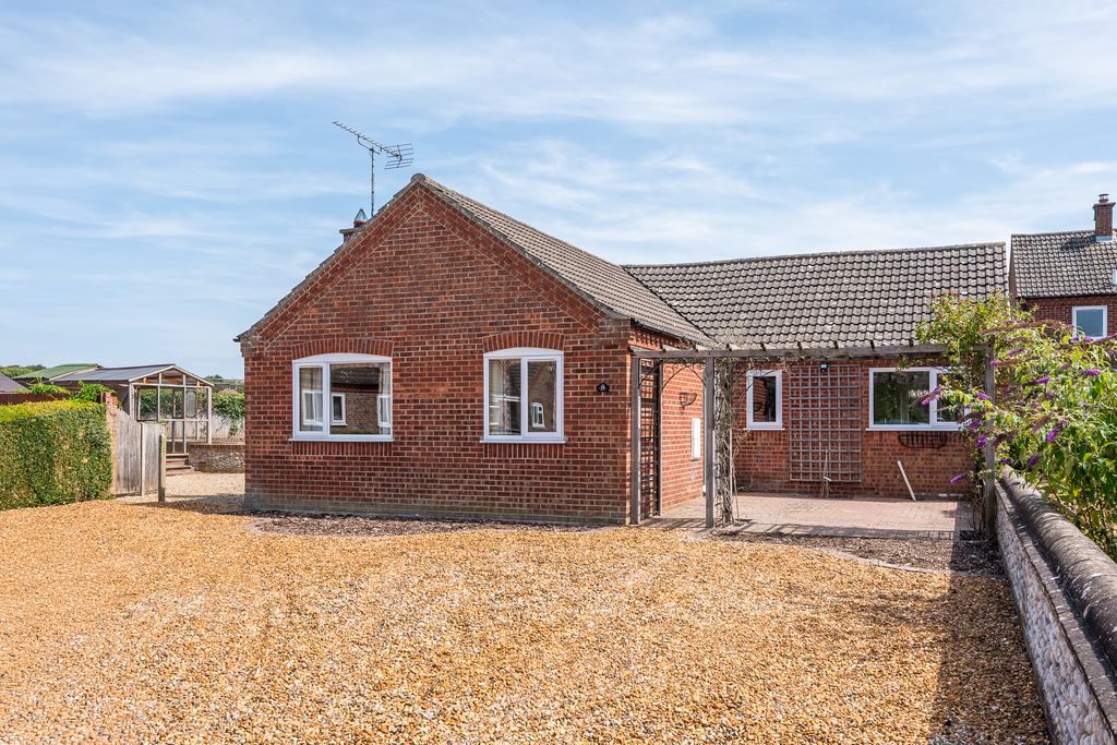 Property photo 1 of 18 35Thecornfield-02