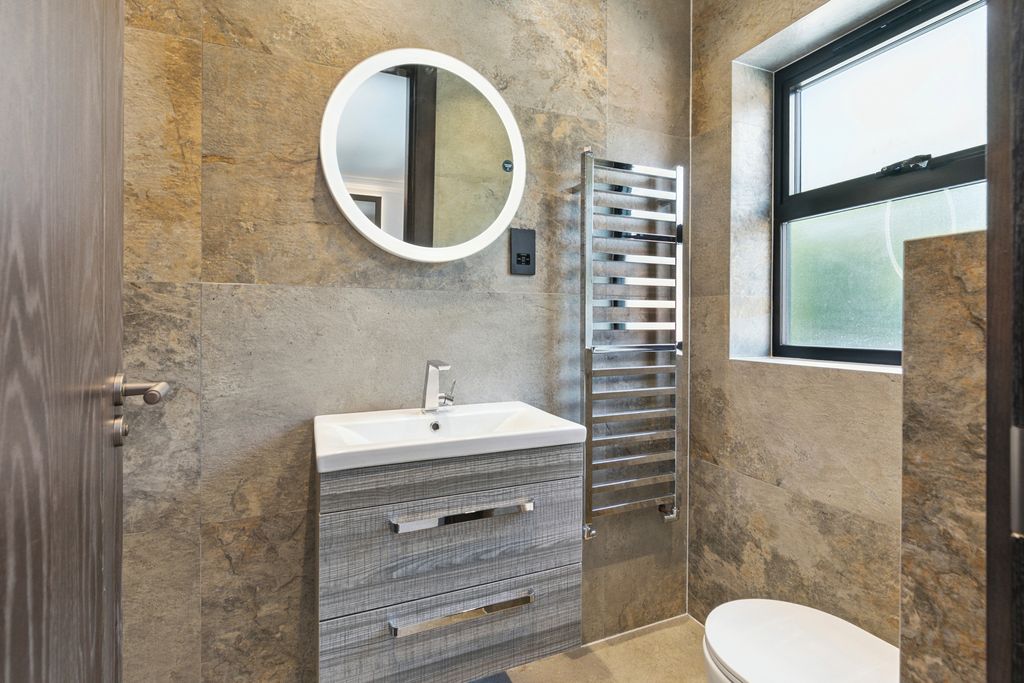 Additional image 11 of 5 bed detached house for salePipers Pipers Green Lane, Edgware HA8