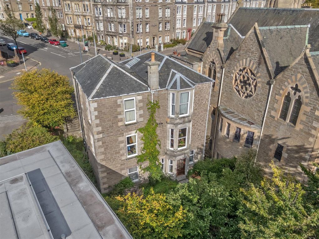 Property photo 1 of 14 330A Perth Road Dundee-9.Jpg