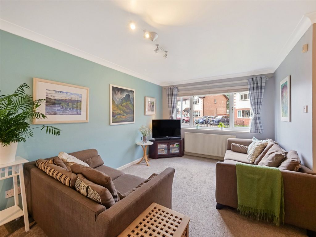 Property photo 2 of 19 Living Room