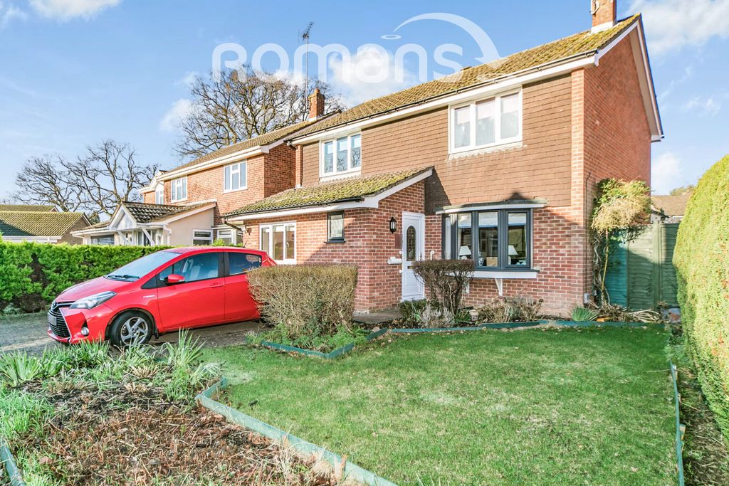 Property photo 1 of 10 1-Front