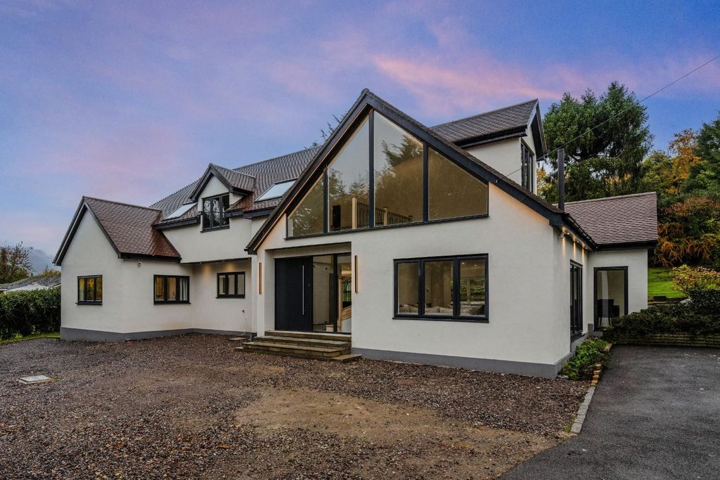 Property photo 1 of 29 Nightshoot (1) -Option.Jpg