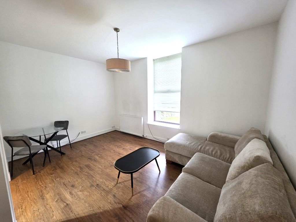 Property photo 2 of 11 Photo 2