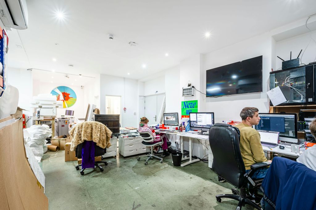 Property photo 3 of 8 Kingsland Rd 93 Gf  Low Res 6.Jpg