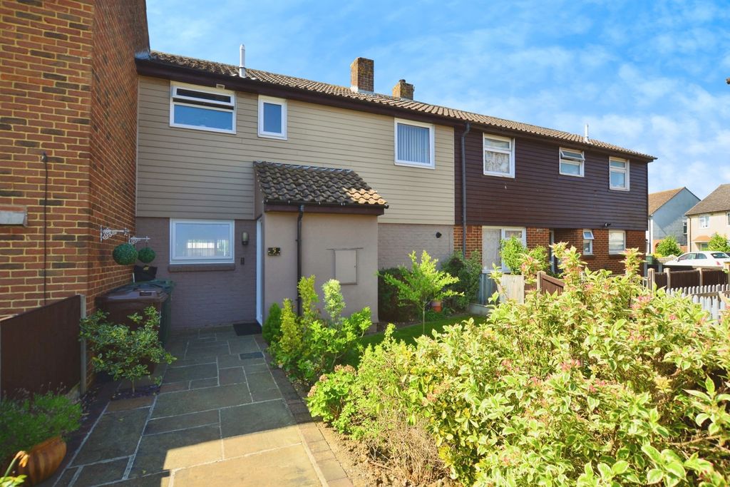 Property photo 1 of 14 Front