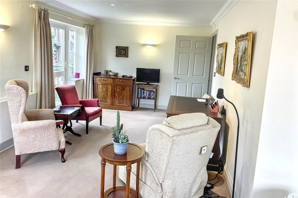 Property photo 3 of 17 Picture No. 19