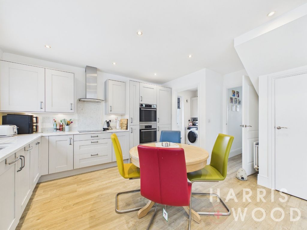 Property photo 3 of 27 5157733