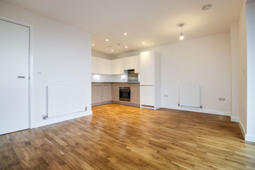 Property photo 2 of 11 Gallery