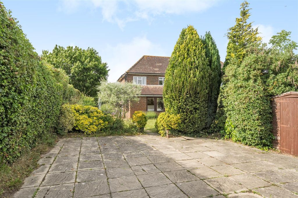 Property photo 2 of 23 1299872-4-6838B69913Eb3.Jpg