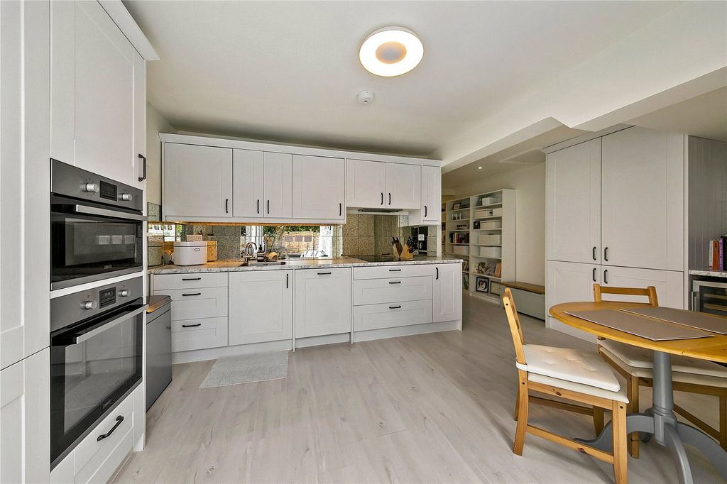 Property photo 2 of 14 Picture No. 14