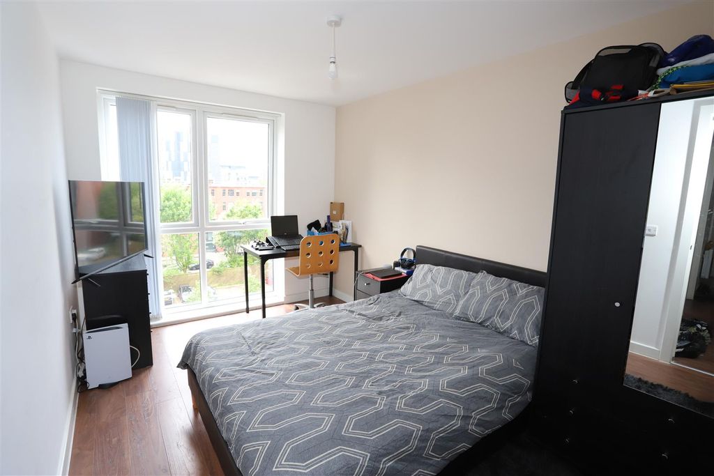 Property photo 3 of 8 Img_3918.Jpg