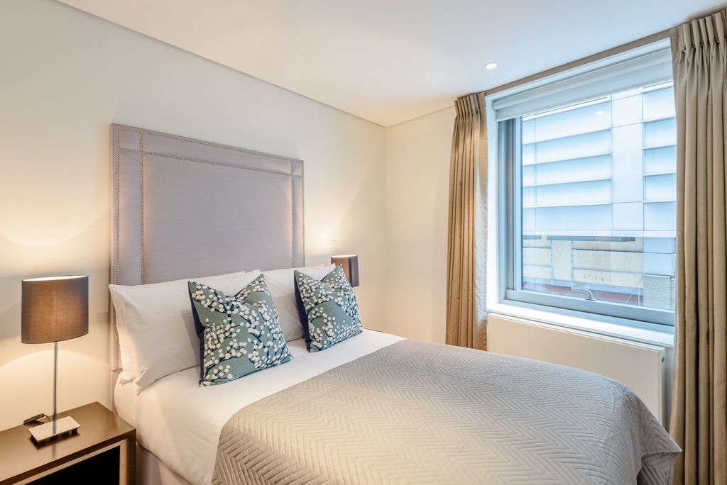 Property photo 3 of 10 Photo 4