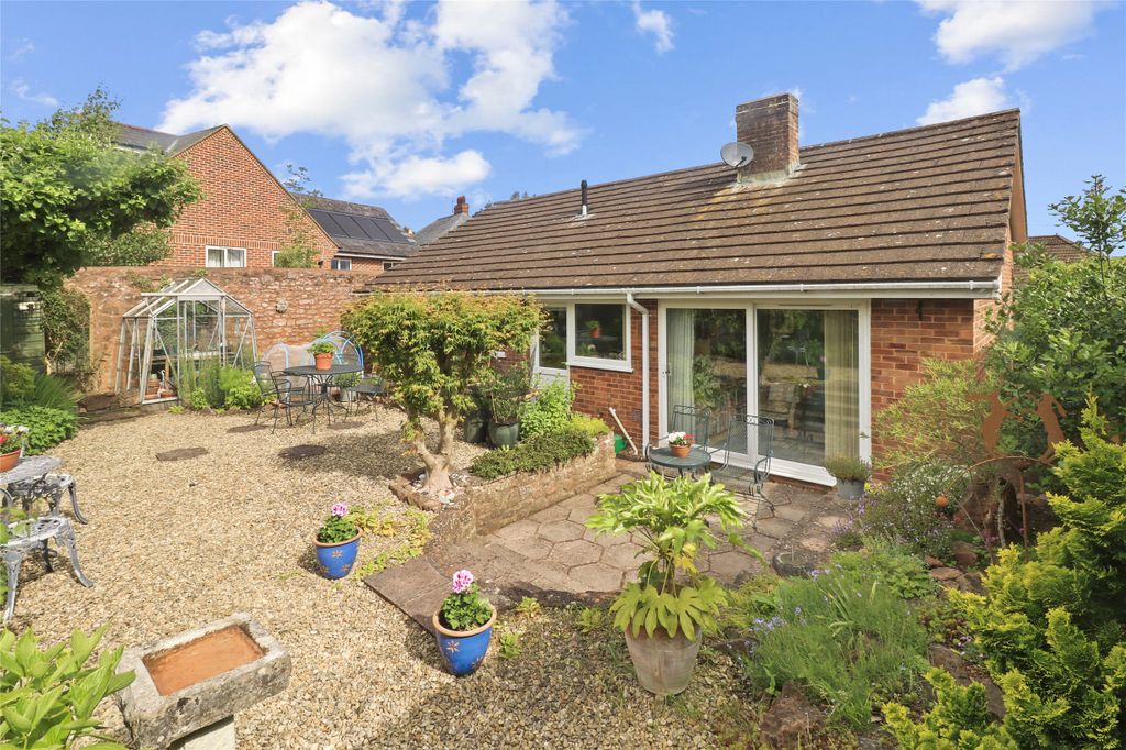 Property photo 2 of 17 2 - Picture No. 07