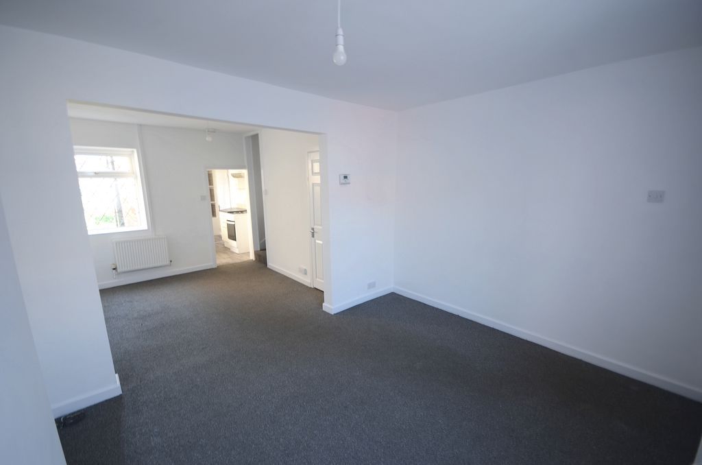 Property photo 2 of 9 Photo 10