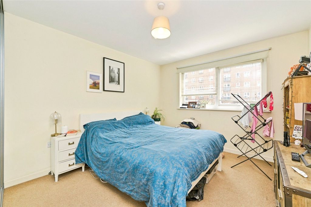 Property photo 3 of 17 Picture No. 16