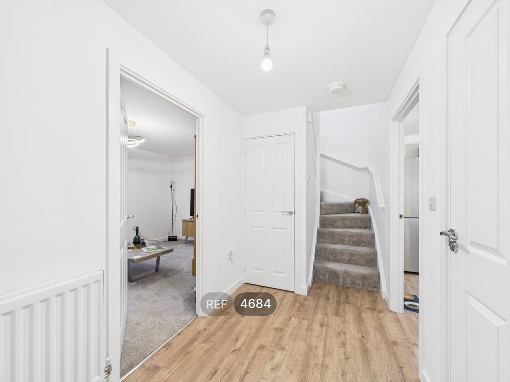 Property photo 2 of 26 Hallway