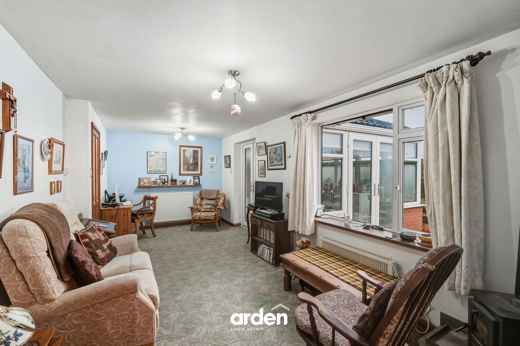 Property photo 3 of 16