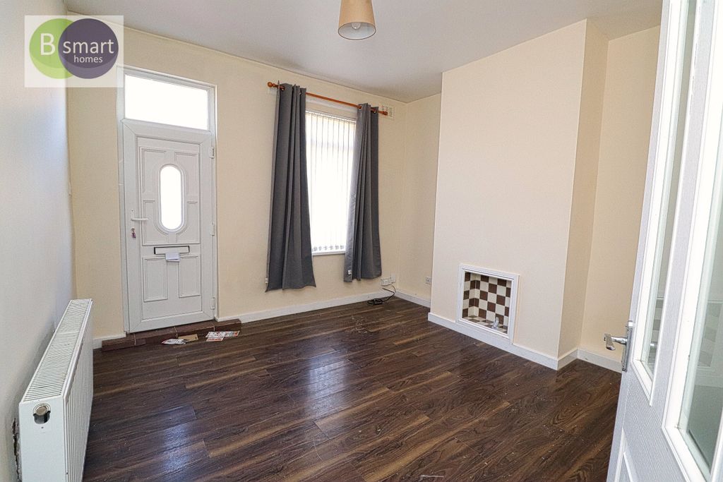 Property photo 3 of 7 Img_1303