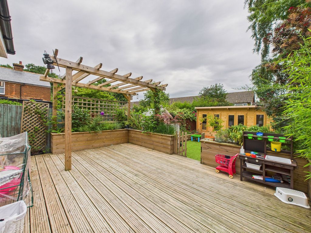 Property photo 3 of 13