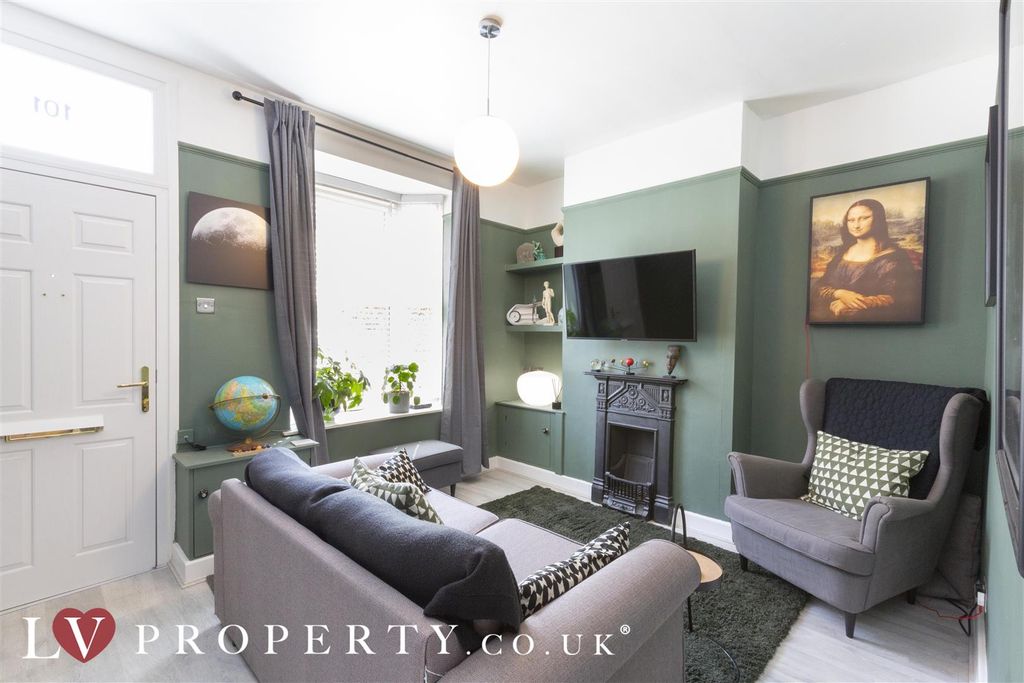 Property photo 2 of 13 N2.Jpg