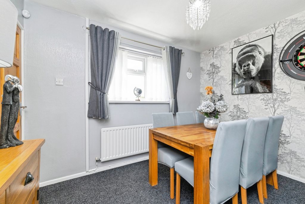 Property photo 3 of 19 Pbox-Img.Jpg