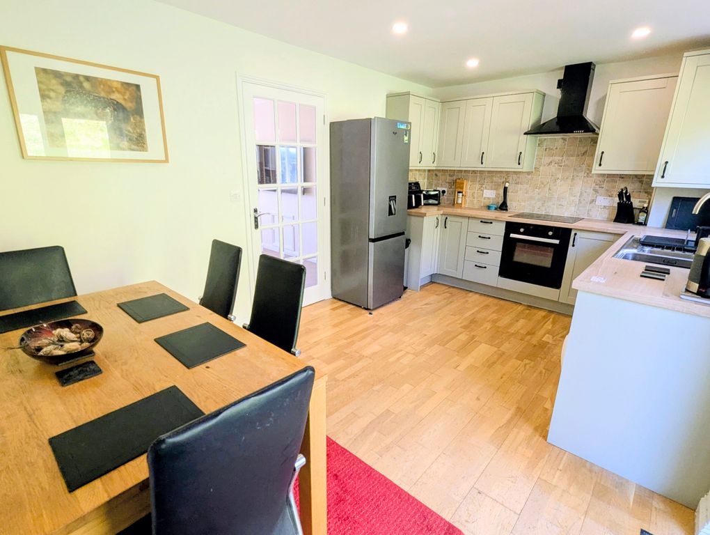 Property photo 1 of 15 Kitchen/Dining Room
