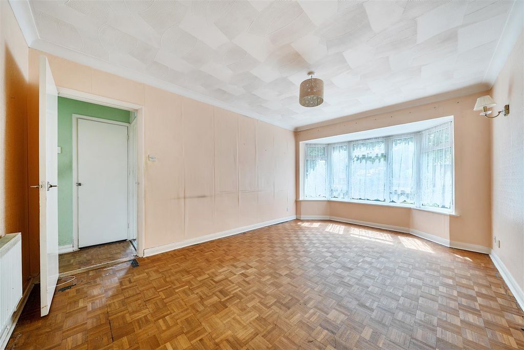 Property photo 2 of 21 1496989-13-6A60d2Eee9716.Jpg