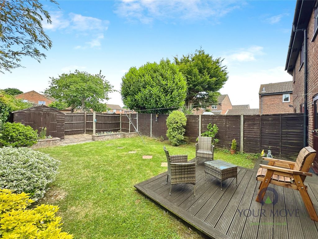 Property photo 2 of 19 Garden