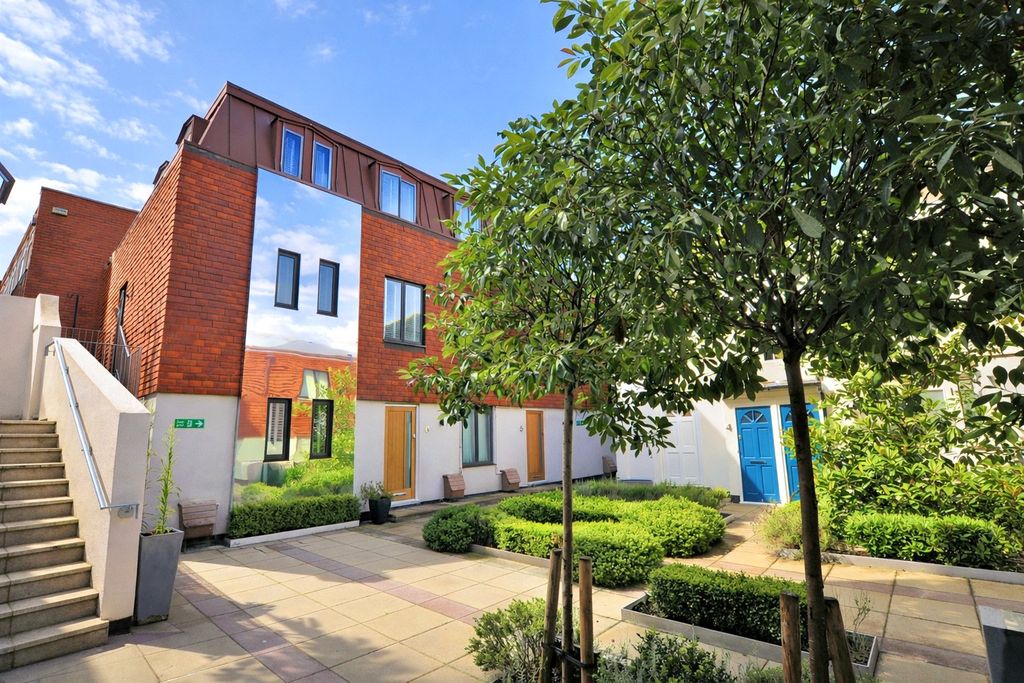 Property photo 1 of 9 Picture No. 13