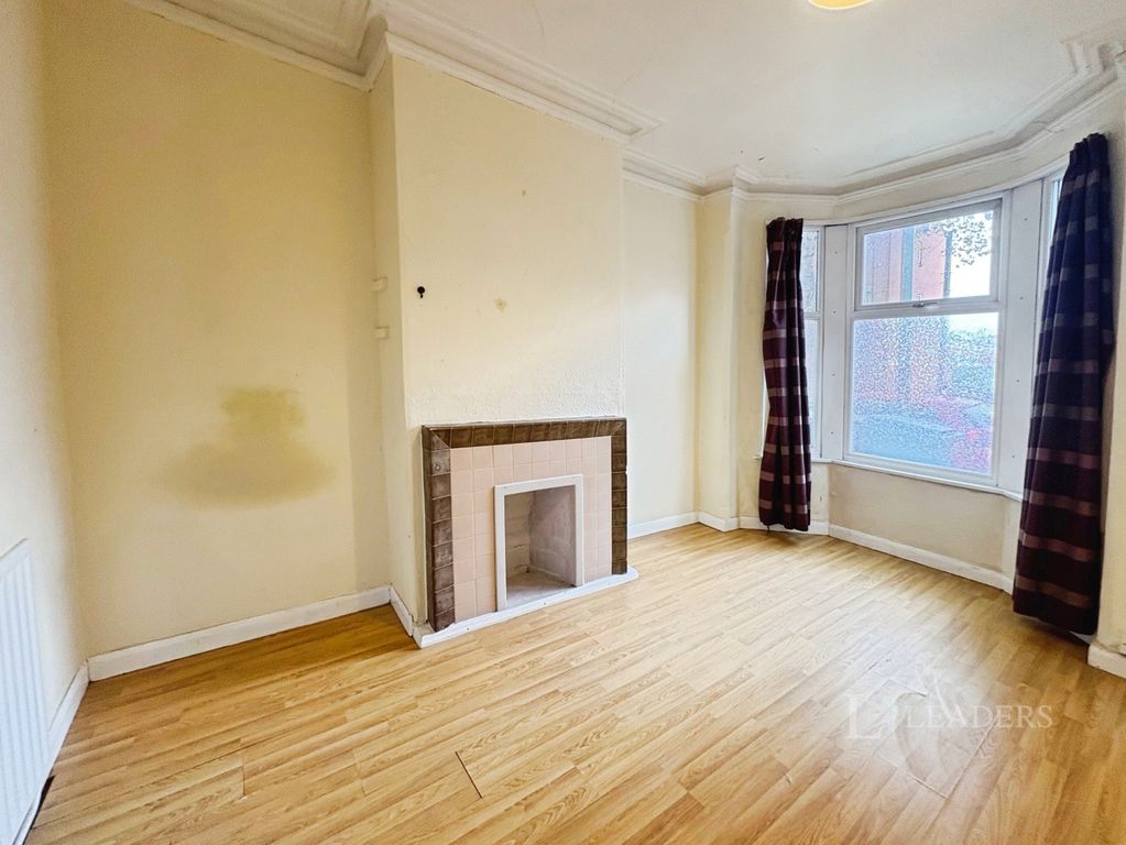 Property photo 2 of 10 Pbox-Img.Jpg