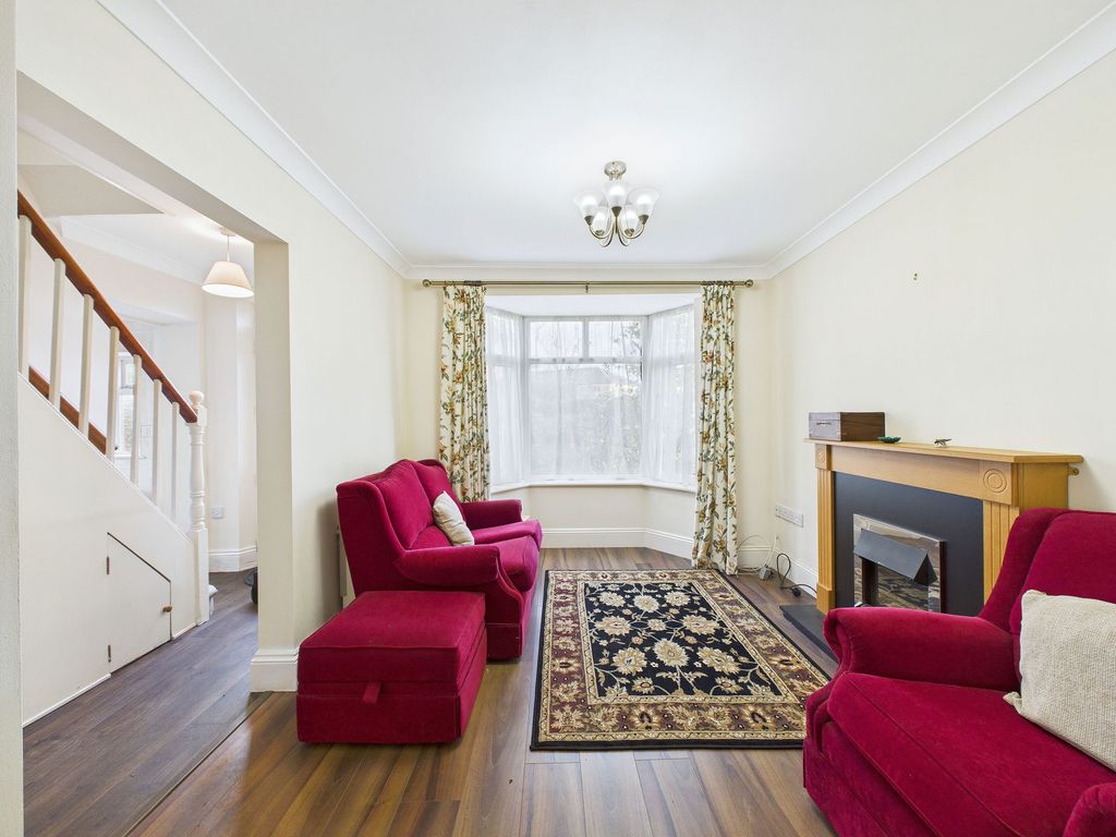 Property photo 2 of 16