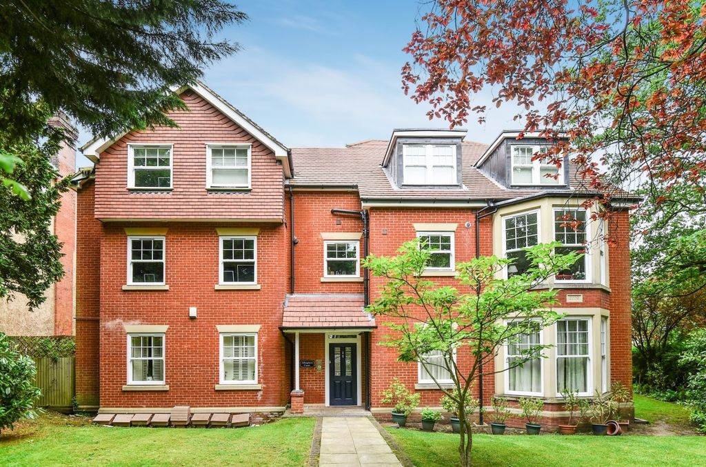 Property photo 1 of 10 External