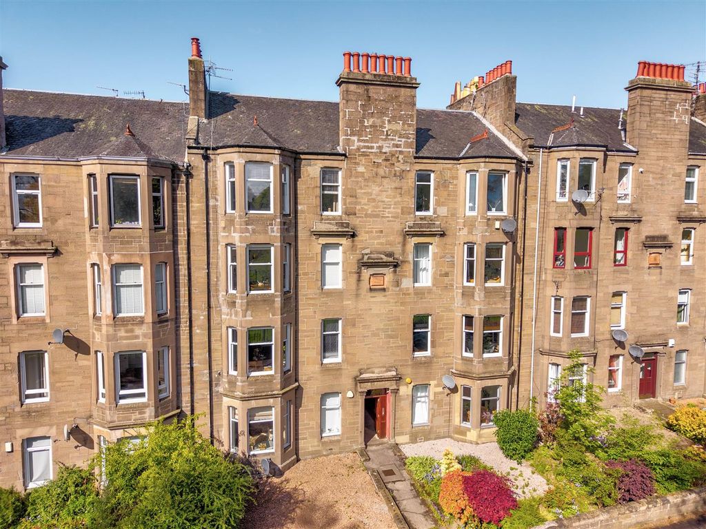 Property photo 1 of 20 1L 10 Baxter Park Terrace Dundee-19.Jpg